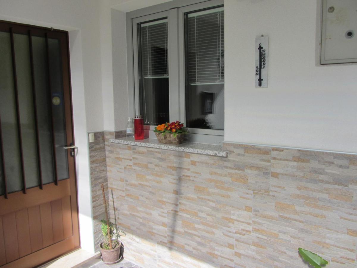 Apartma Vilma Кобарід Екстер'єр фото